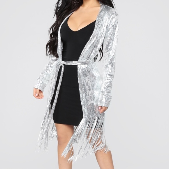 NYE- Fashion nova sequins dress - Picture 8 of 8